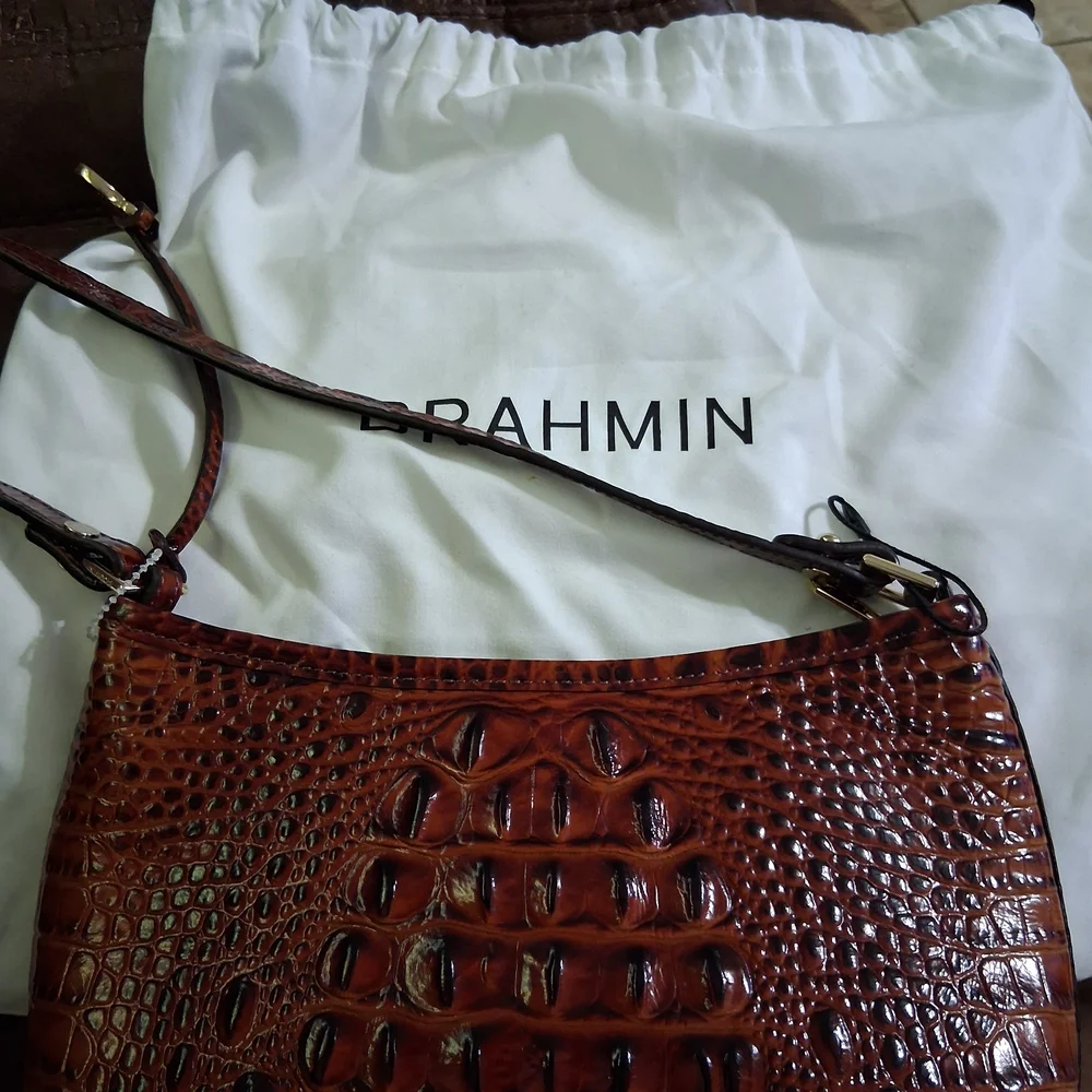 Brahmin Textured Brown Leather Bag - Picture 2 of 4